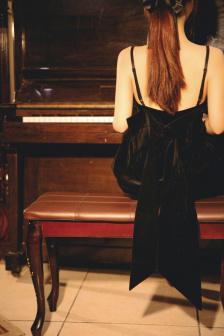 臺灣婬亂人間在線觀看