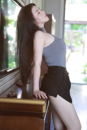 好滿射太多了裝不下了嬋云吧漫函